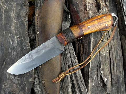 http://www.north-river-custom-knives.com/images/k207-1.jpg