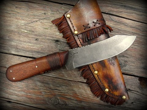 custom hand-forged hunting knife