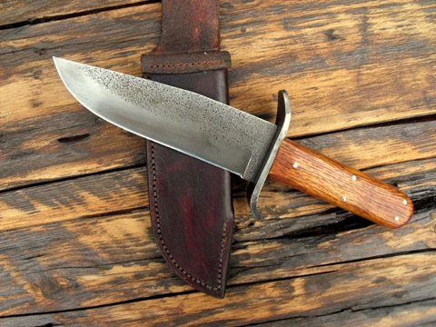 nice traditional Western style Bowie knife