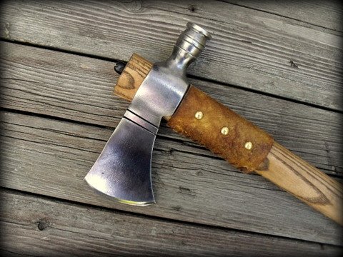 custom tomahawk